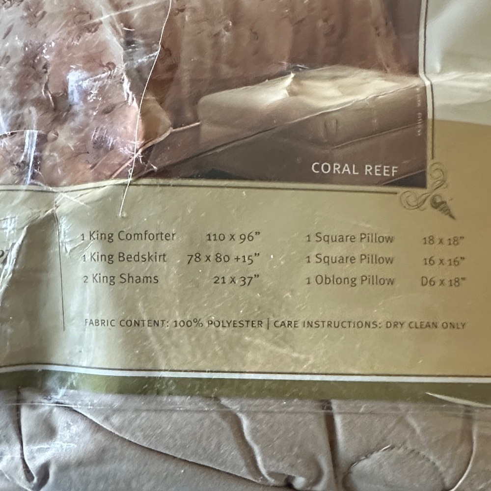 South Shore Isle King Coral 6 Piece Comforter Set - Picture 3 of 8